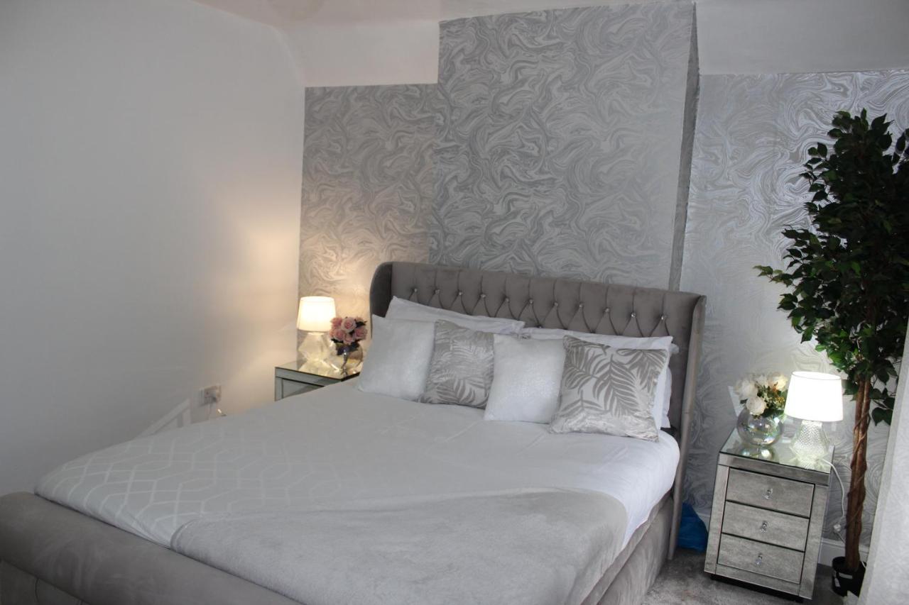 Luxury 3 Bedroom House Apartamento Birmingam