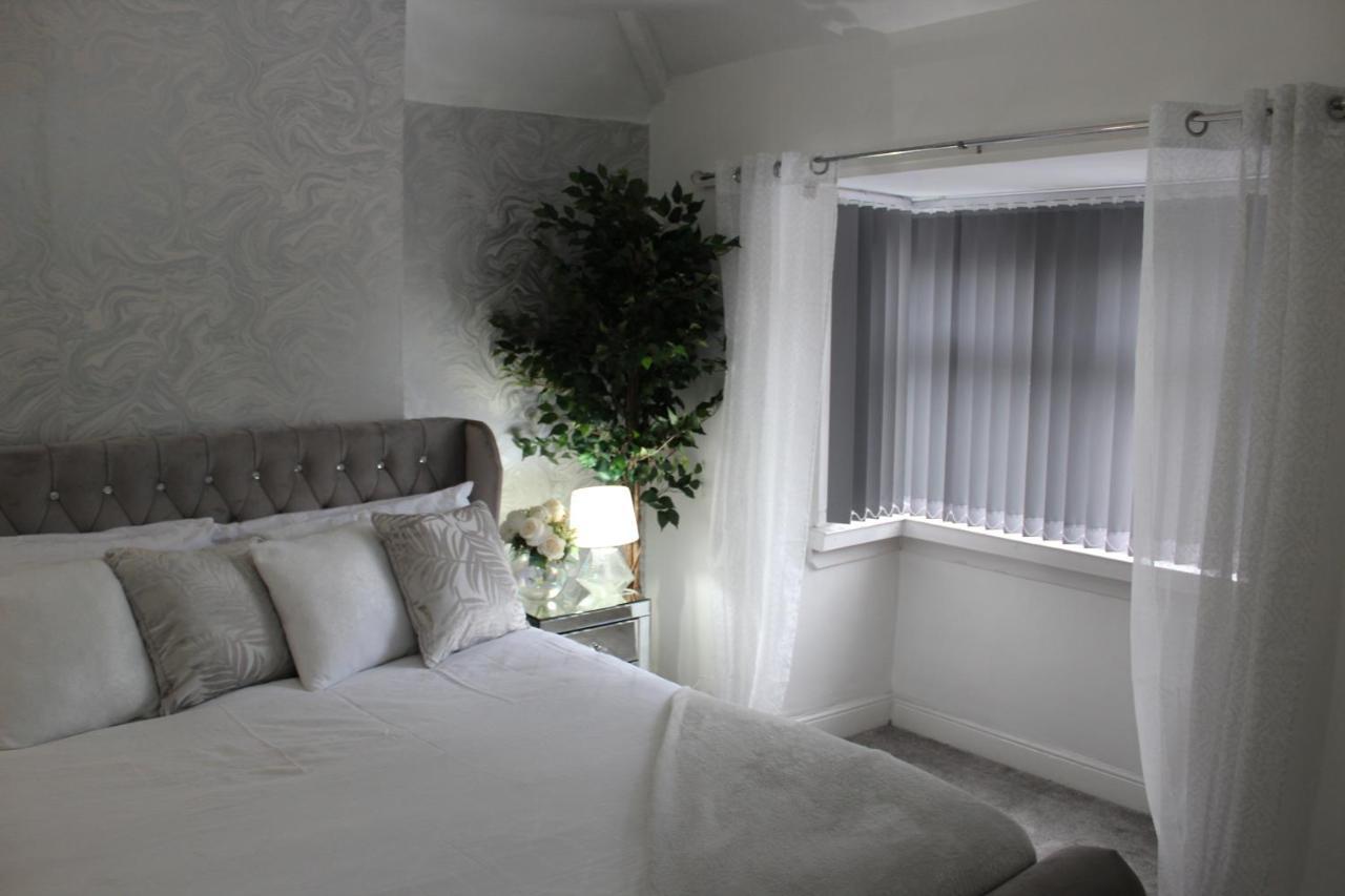 Luxury 3 Bedroom House Birmingam